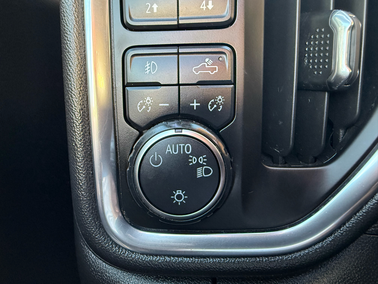 Chevrolet Silverado 1500 LT Trail Boss Crew Cab 4WD 2019