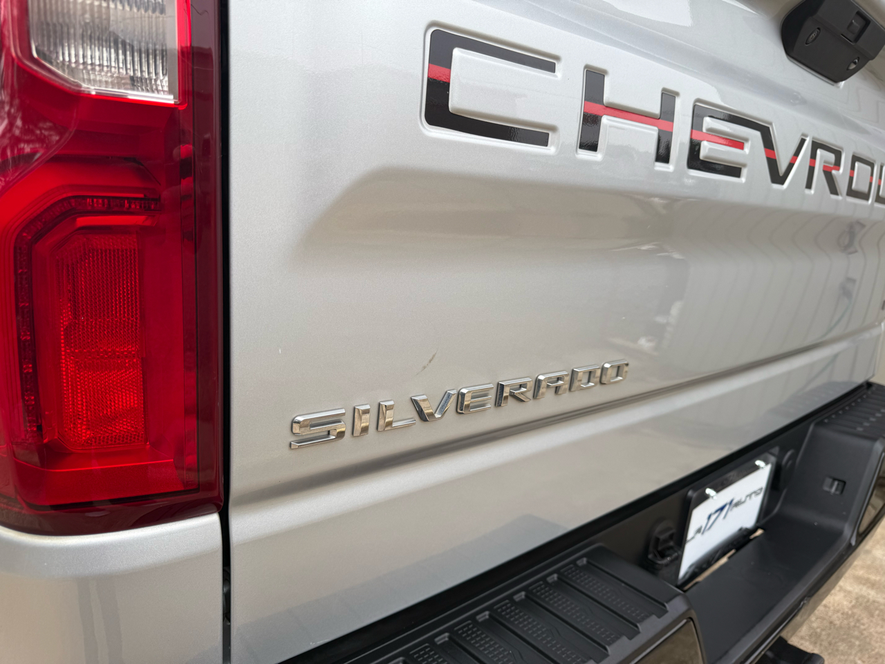 Chevrolet Silverado 1500 LT Trail Boss Crew Cab 4WD 2021