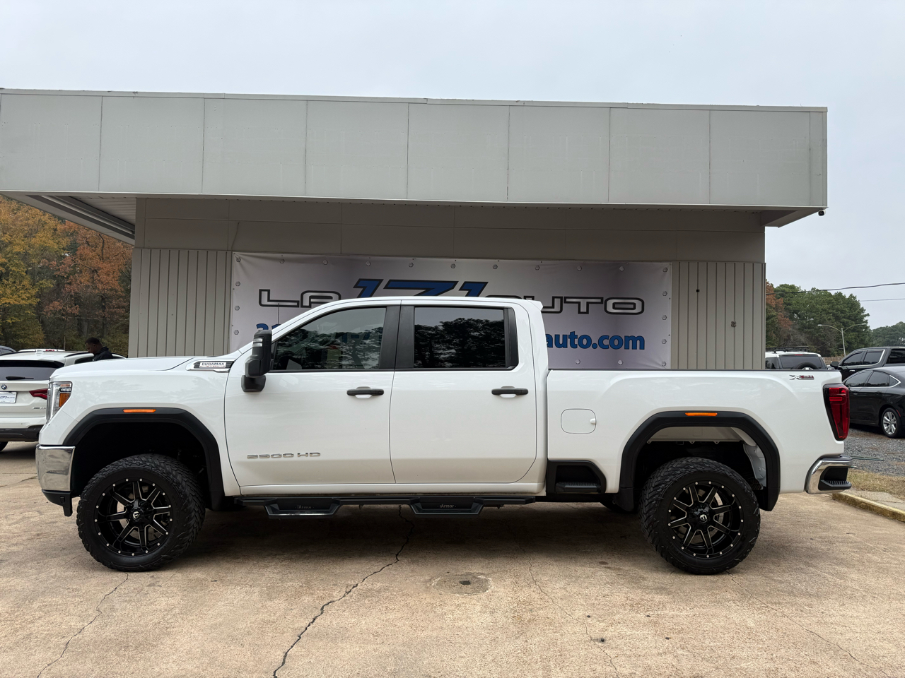 GMC Sierra 2500HD Pro Crew Cab 4WD SB 2023
