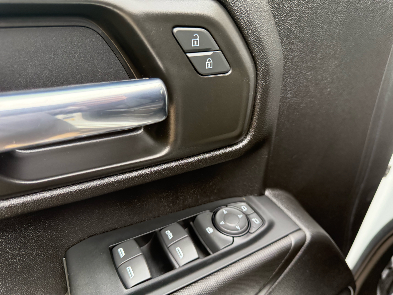 GMC Sierra 2500HD Pro Crew Cab 4WD SB 2023