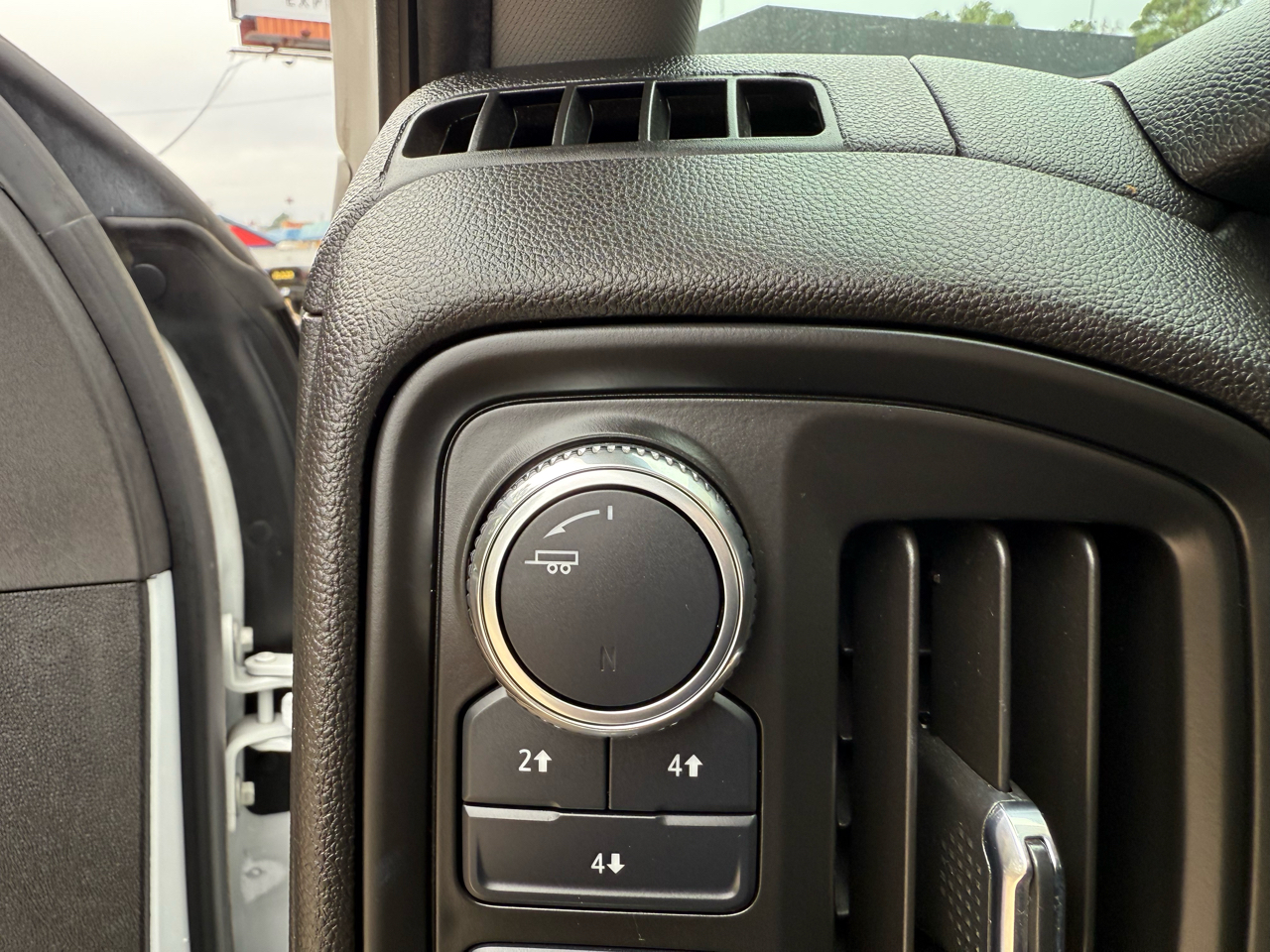 GMC Sierra 2500HD Pro Crew Cab 4WD SB 2023