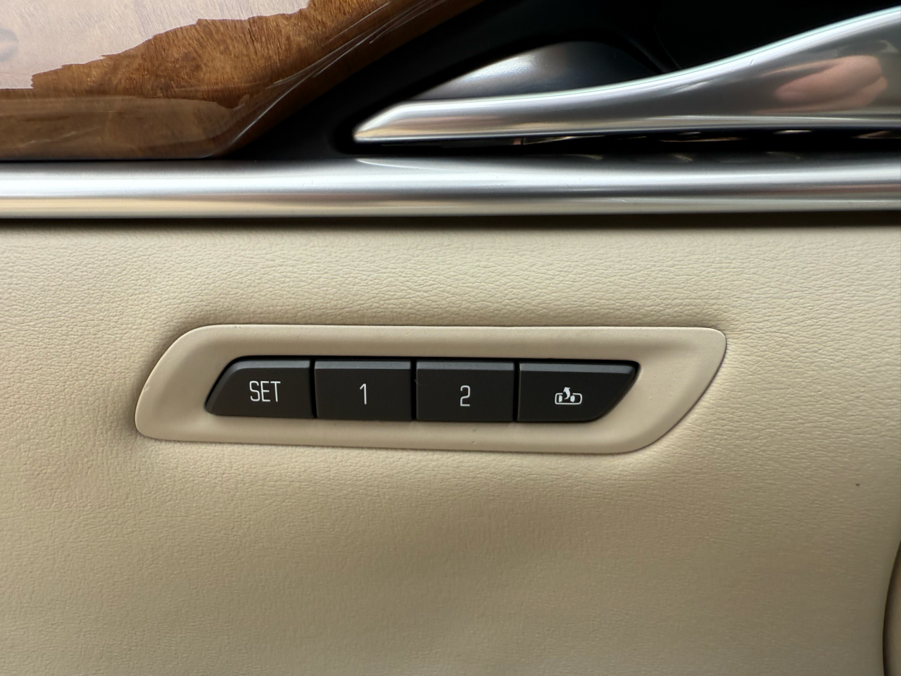 Cadillac XTS Luxury FWD 2019