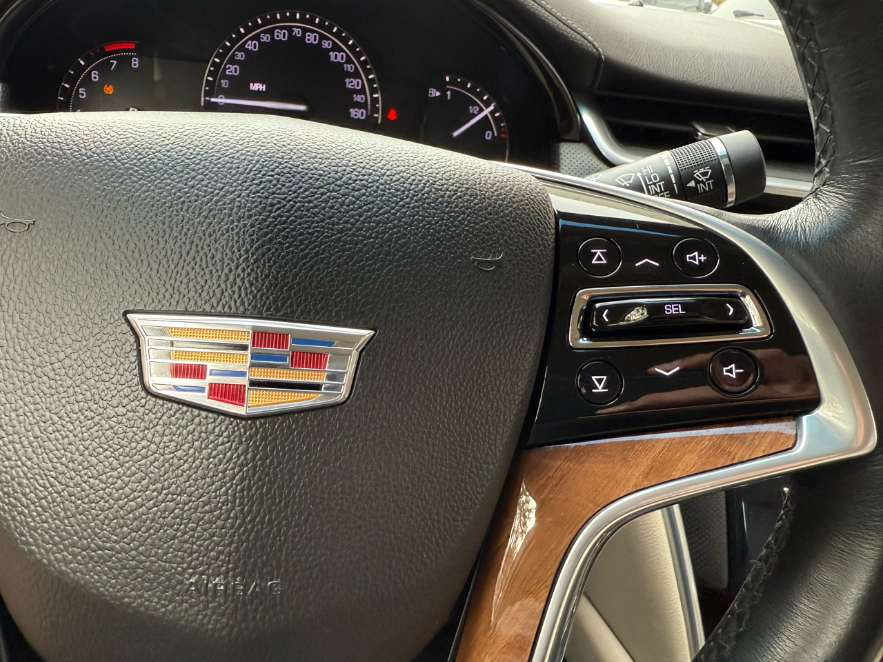 Cadillac XTS Luxury FWD 2019