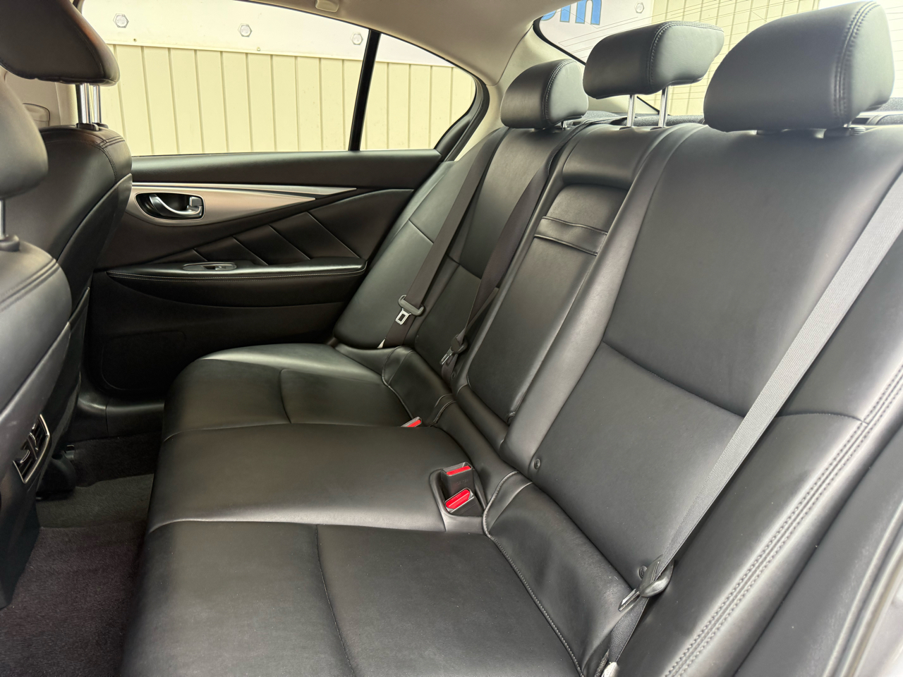 Infiniti Q50 3.0t LUXE 2021