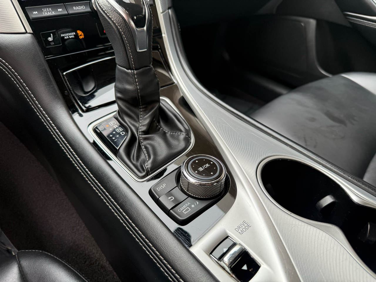 Infiniti Q50 3.0t LUXE 2021