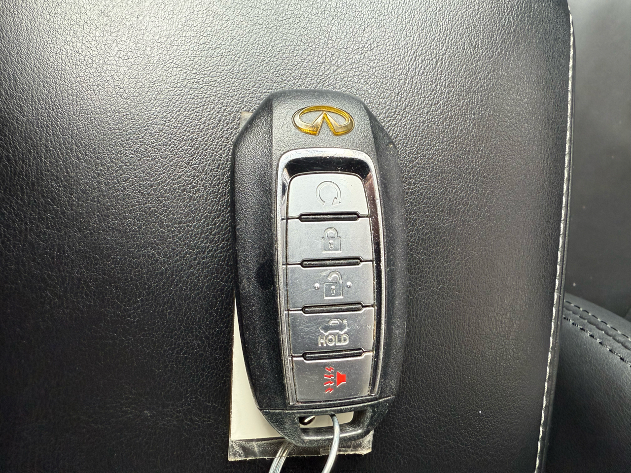 Infiniti Q50 3.0t LUXE 2021