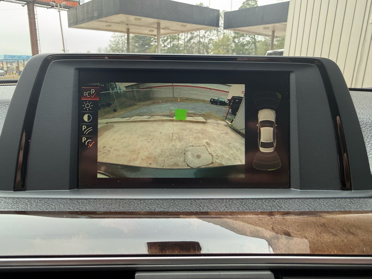 BMW 3-Series 330i SULEV Sedan 2017