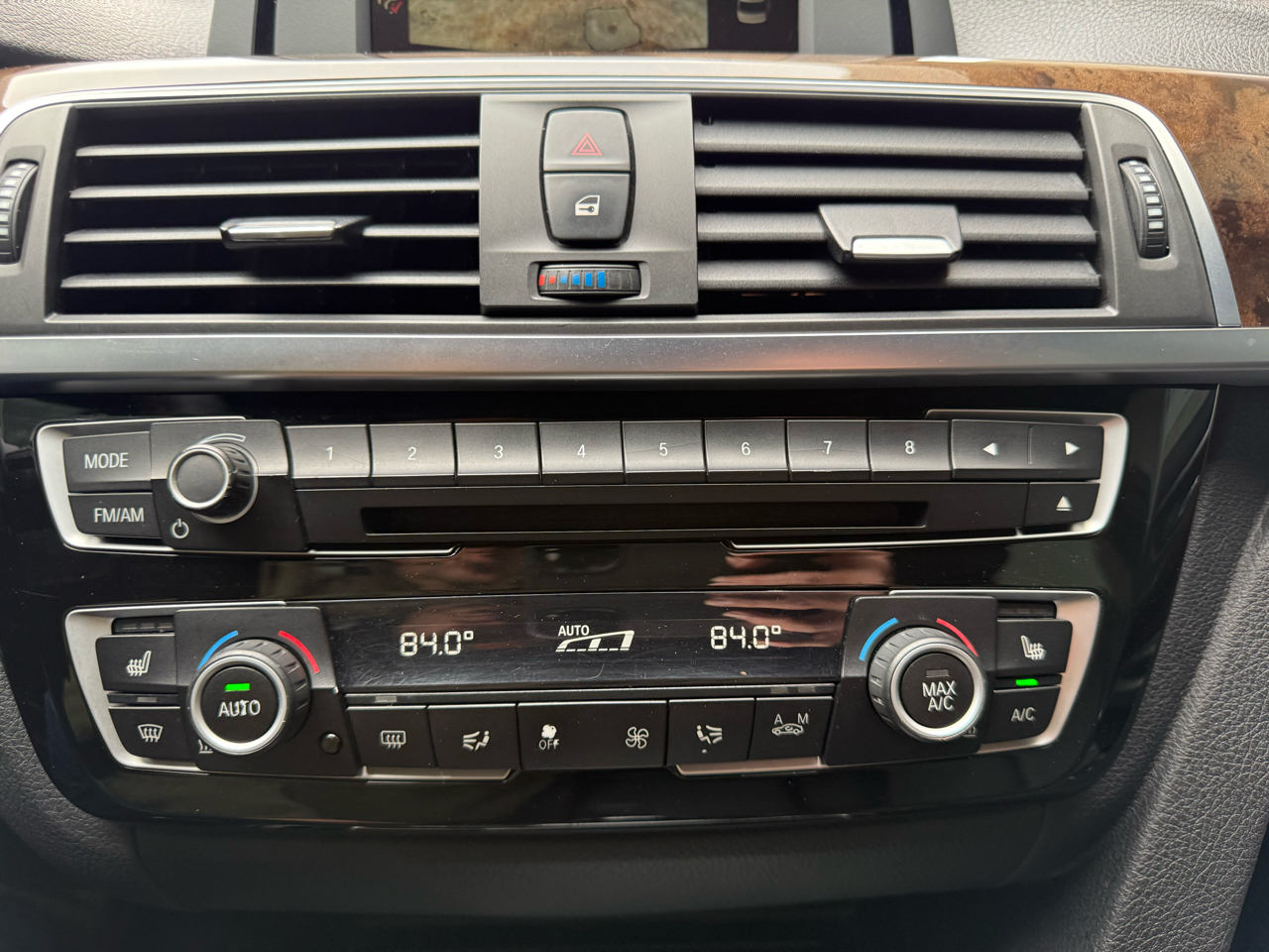 BMW 3-Series 330i SULEV Sedan 2017