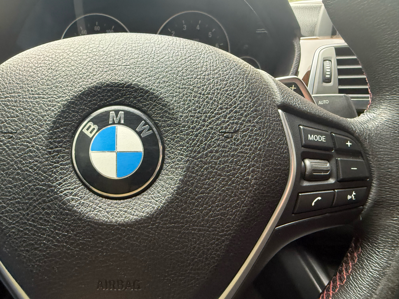 BMW 3-Series 330i SULEV Sedan 2017