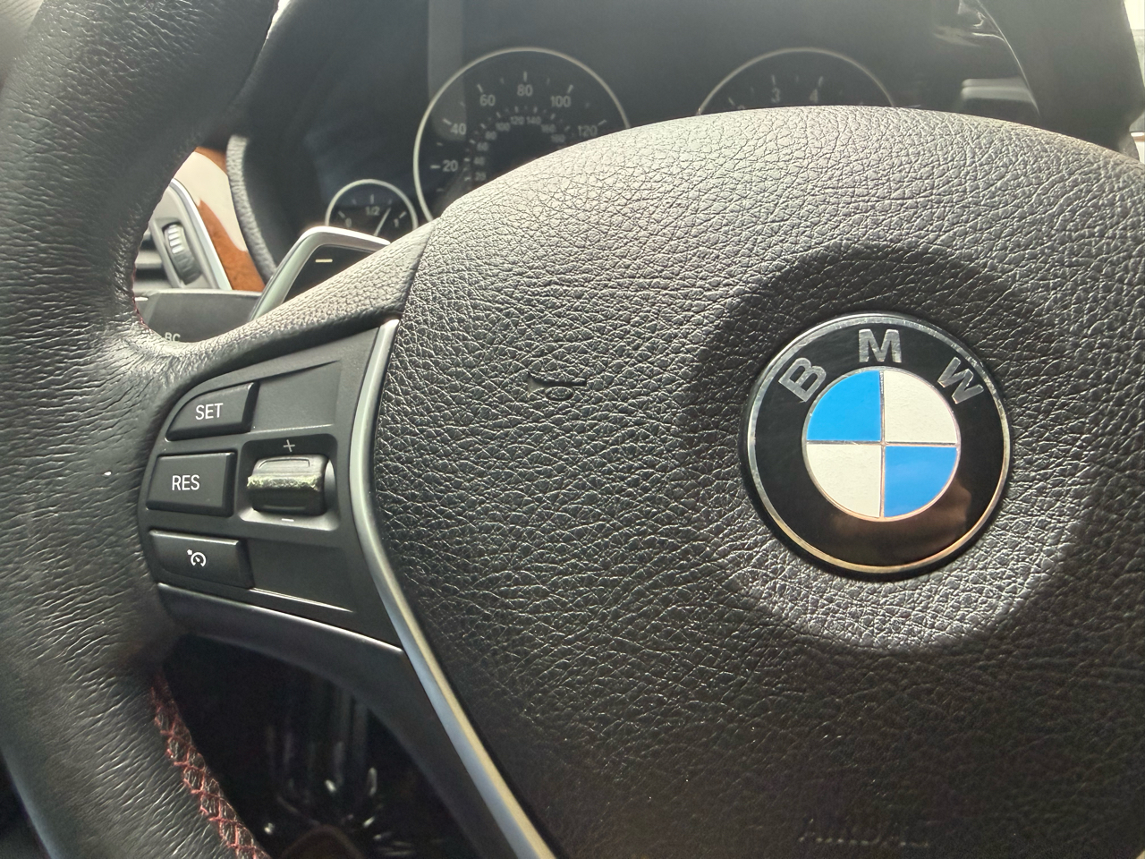 BMW 3-Series 330i SULEV Sedan 2017