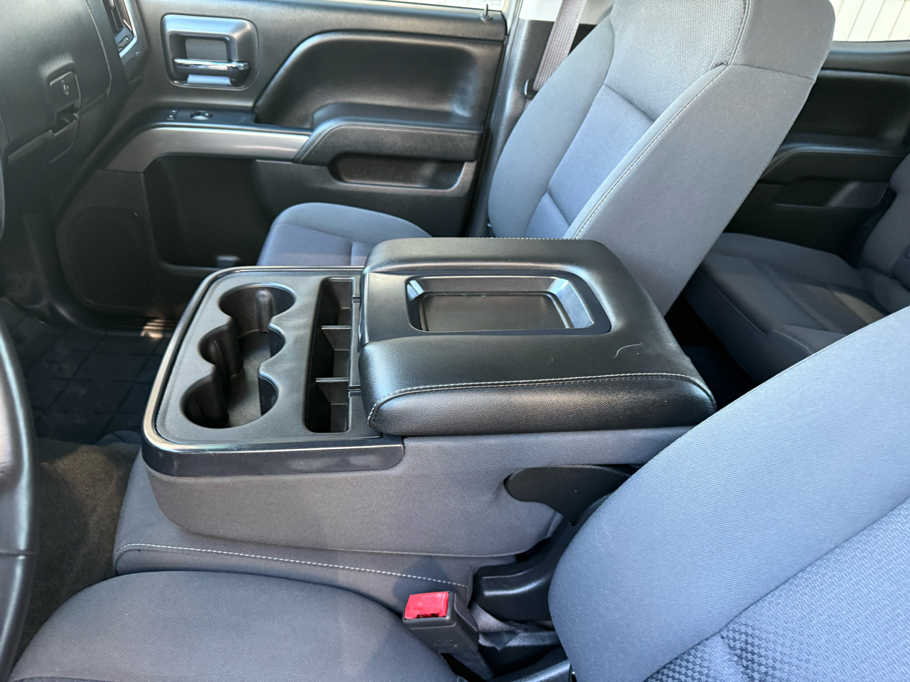 Chevrolet Silverado 1500 LT Crew Cab 2WD 2017