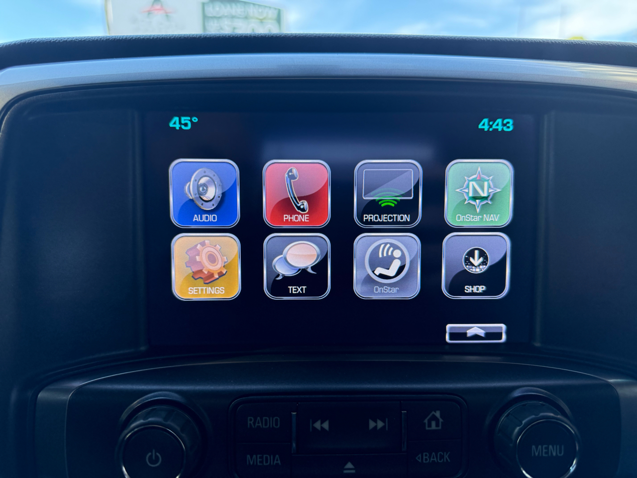 Chevrolet Silverado 1500 LT Crew Cab 2WD 2017