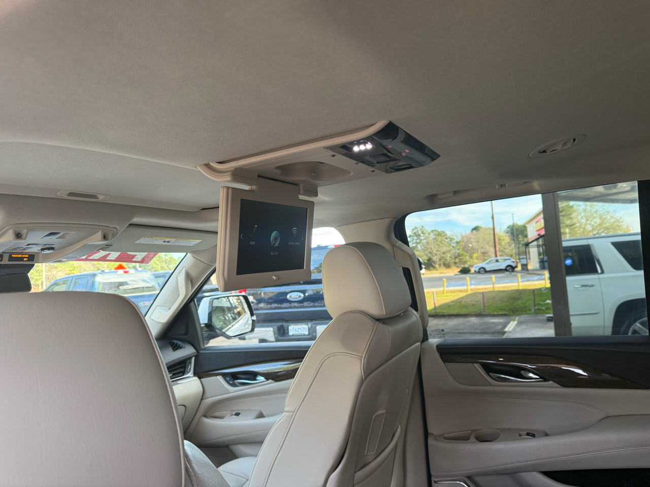 Cadillac Escalade ESV Luxury 4WD 2020