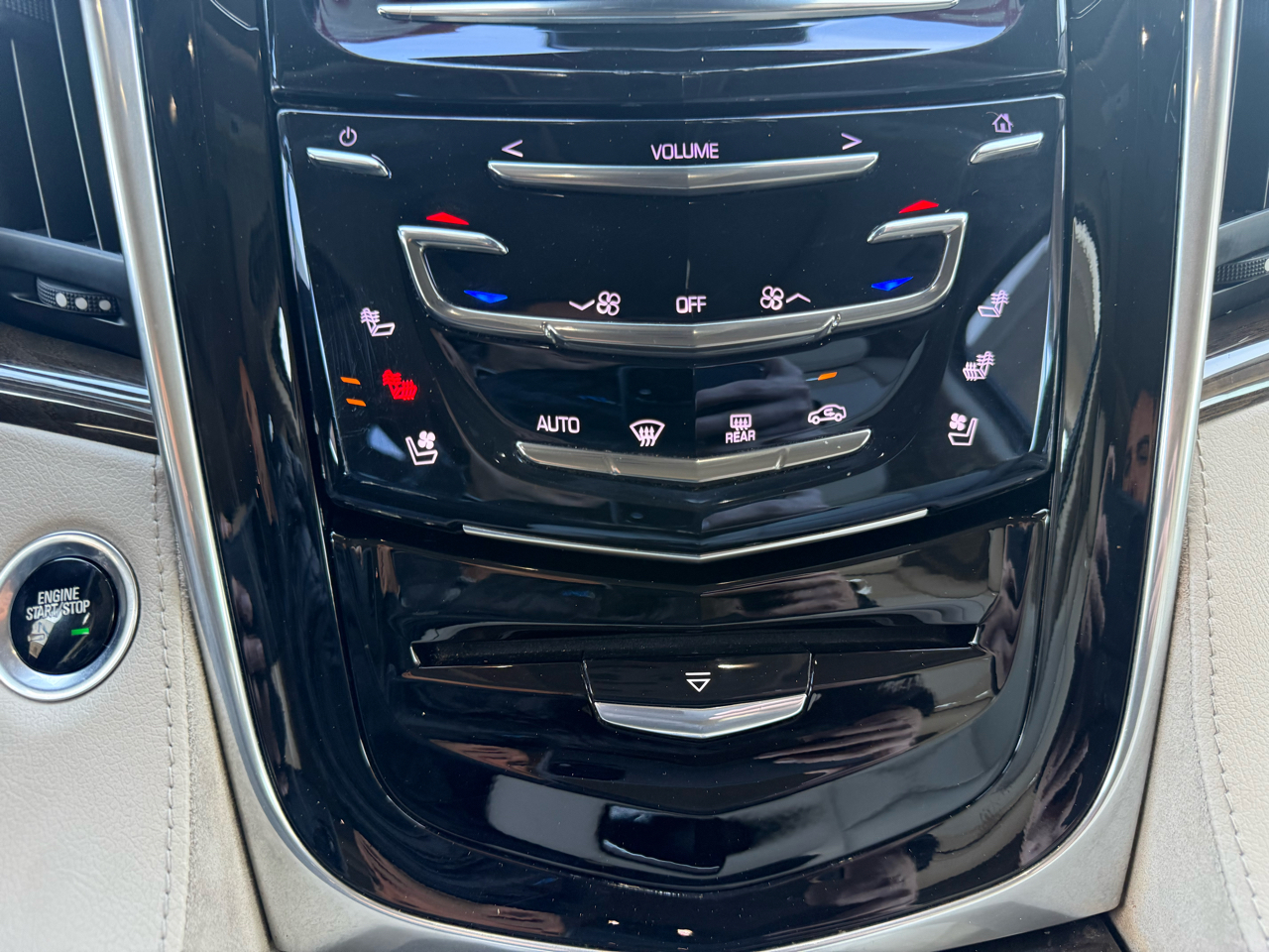 Cadillac Escalade ESV Luxury 4WD 2020