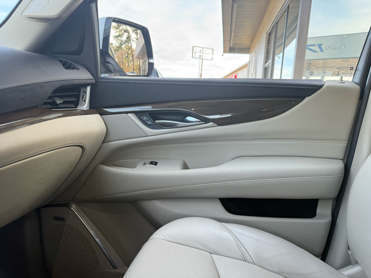 Cadillac Escalade ESV Luxury 4WD 2020