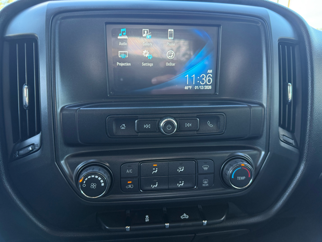 Chevrolet Silverado 1500 Custom Crew Cab 2WD 2018