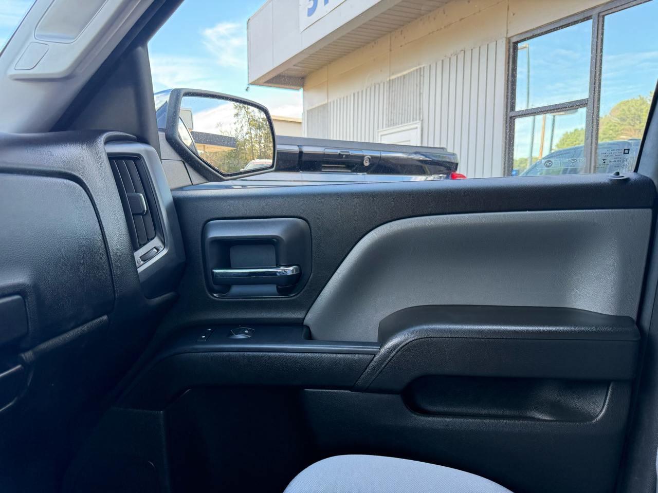 Chevrolet Silverado 1500 Custom Crew Cab 2WD 2018