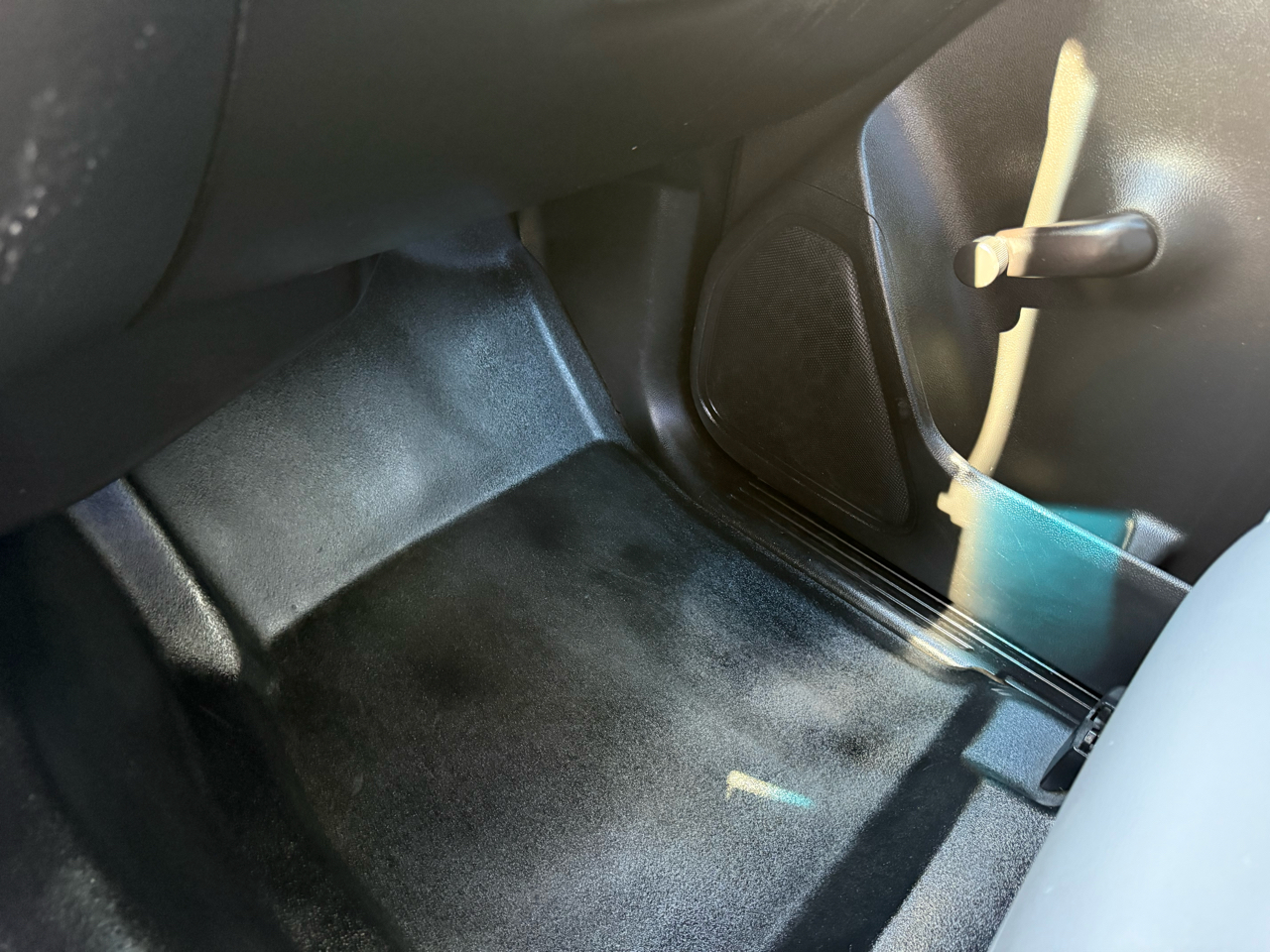 Chevrolet Silverado 1500 Work Truck 1WT Regular Cab 2WD 2014