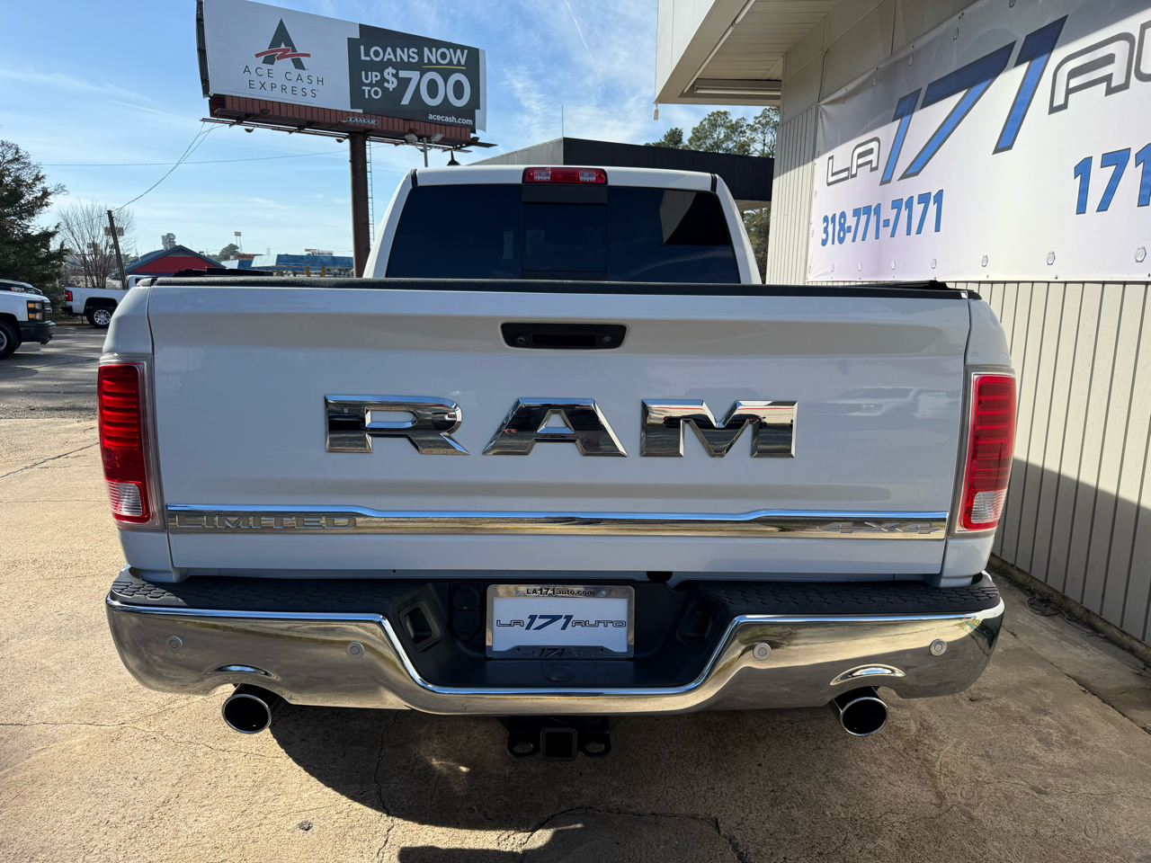 RAM 1500 Longhorn Crew Cab LWB 4WD 2016