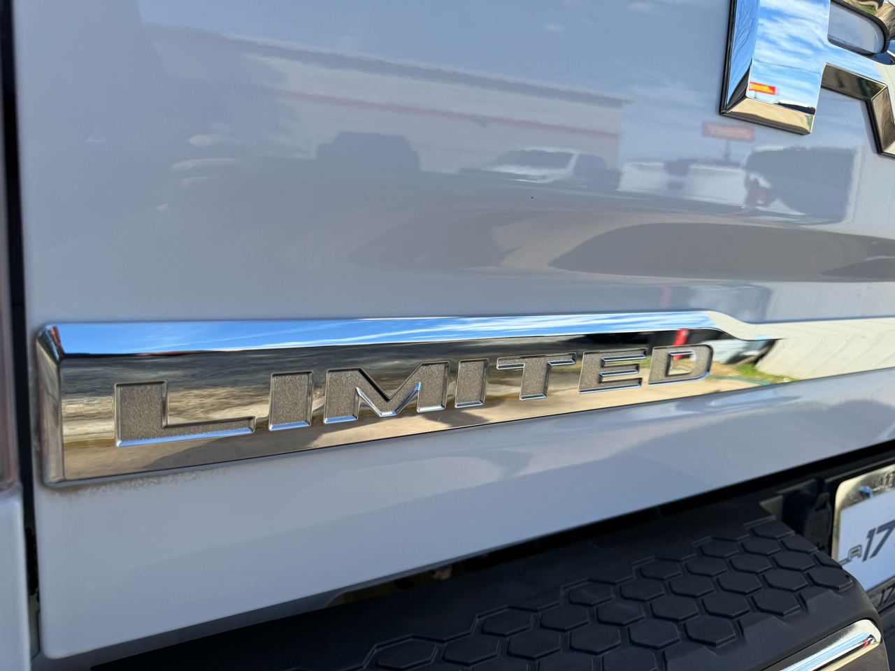 RAM 1500 Longhorn Crew Cab LWB 4WD 2016