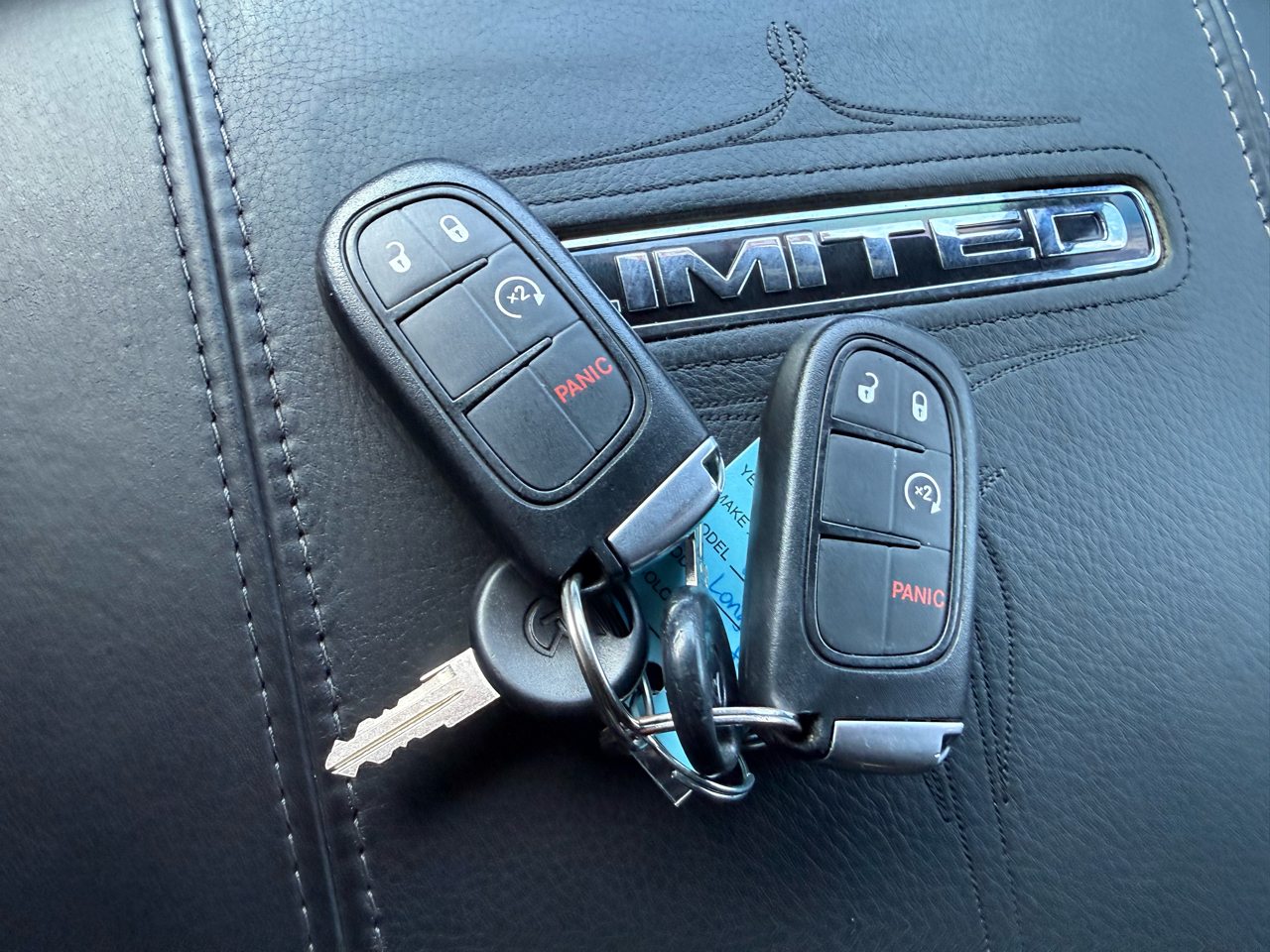 RAM 1500 Longhorn Crew Cab LWB 4WD 2016