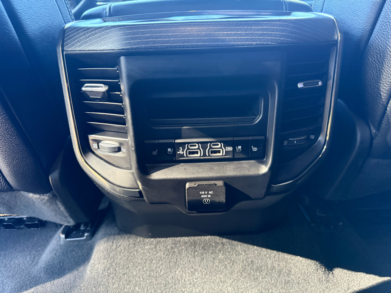 RAM 1500 Limited Crew Cab SWB 2WD 2019