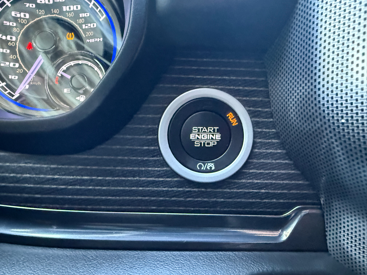 RAM 1500 Limited Crew Cab SWB 2WD 2019