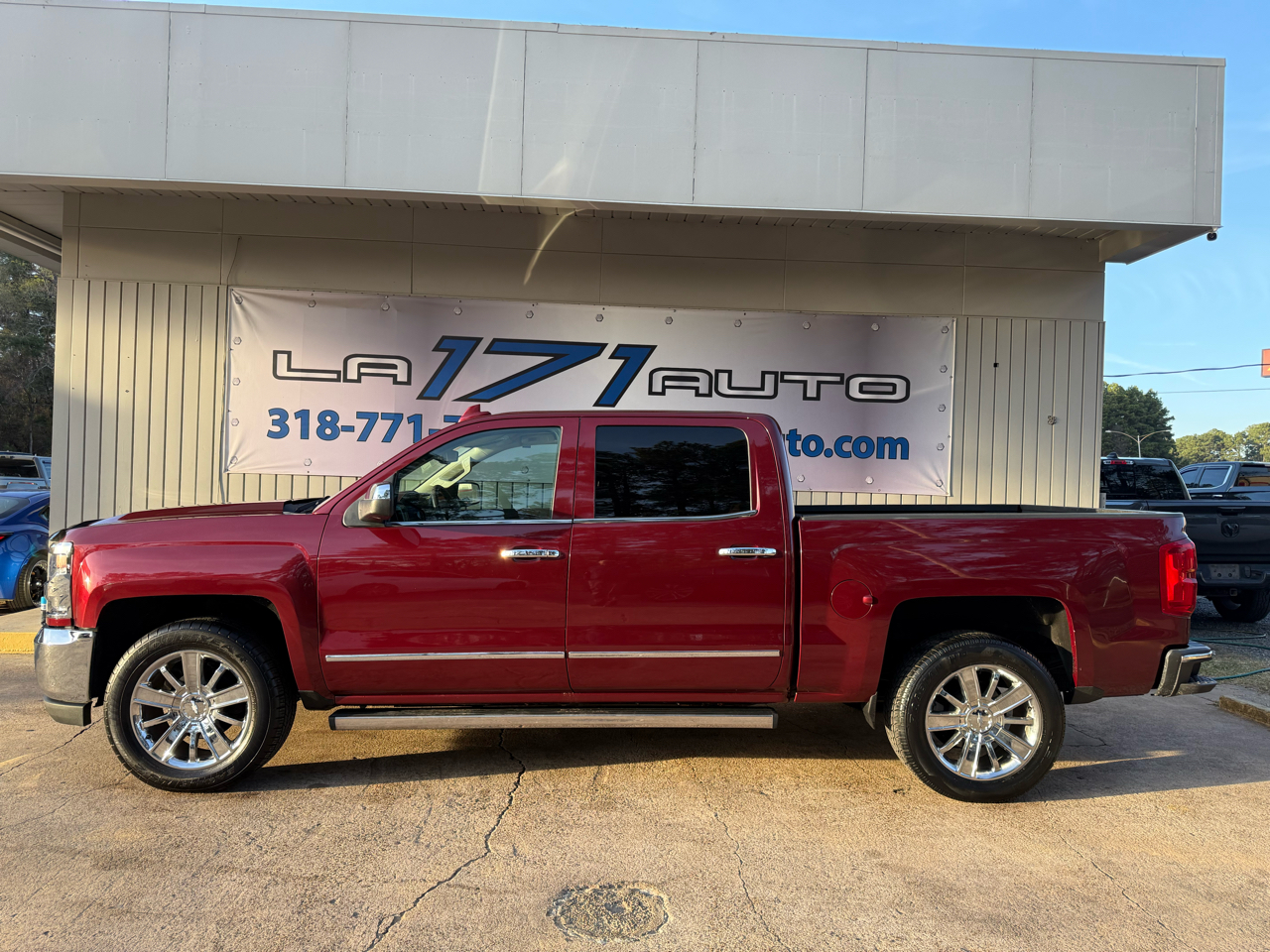 Chevrolet Silverado 1500 High Country Crew Cab Long Box 2WD 2016