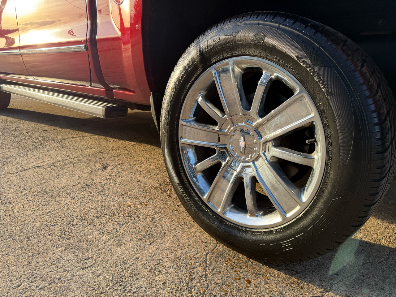 Chevrolet Silverado 1500 High Country Crew Cab Long Box 2WD 2016