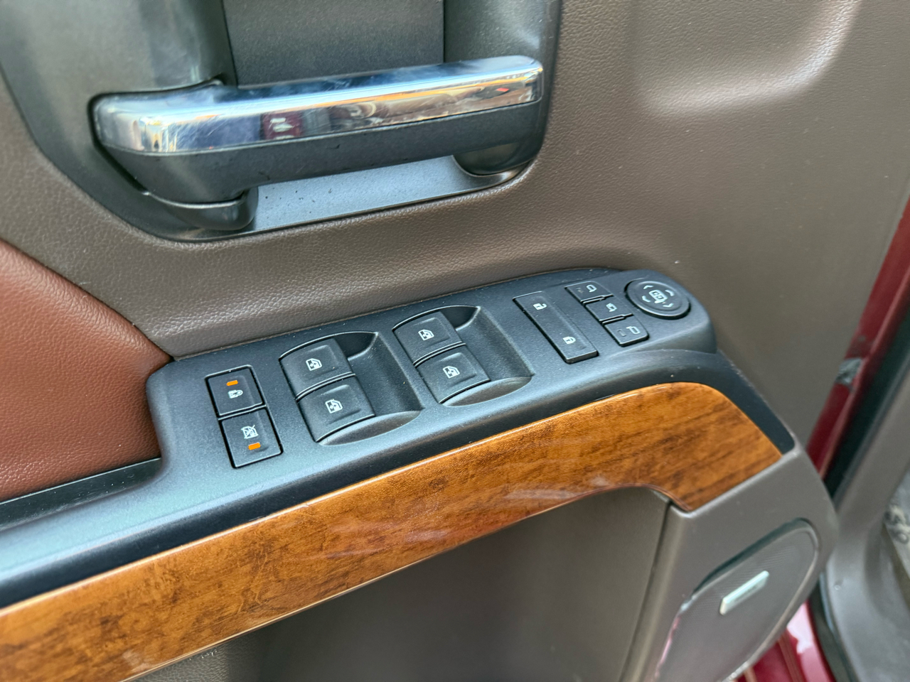 Chevrolet Silverado 1500 High Country Crew Cab Long Box 2WD 2016