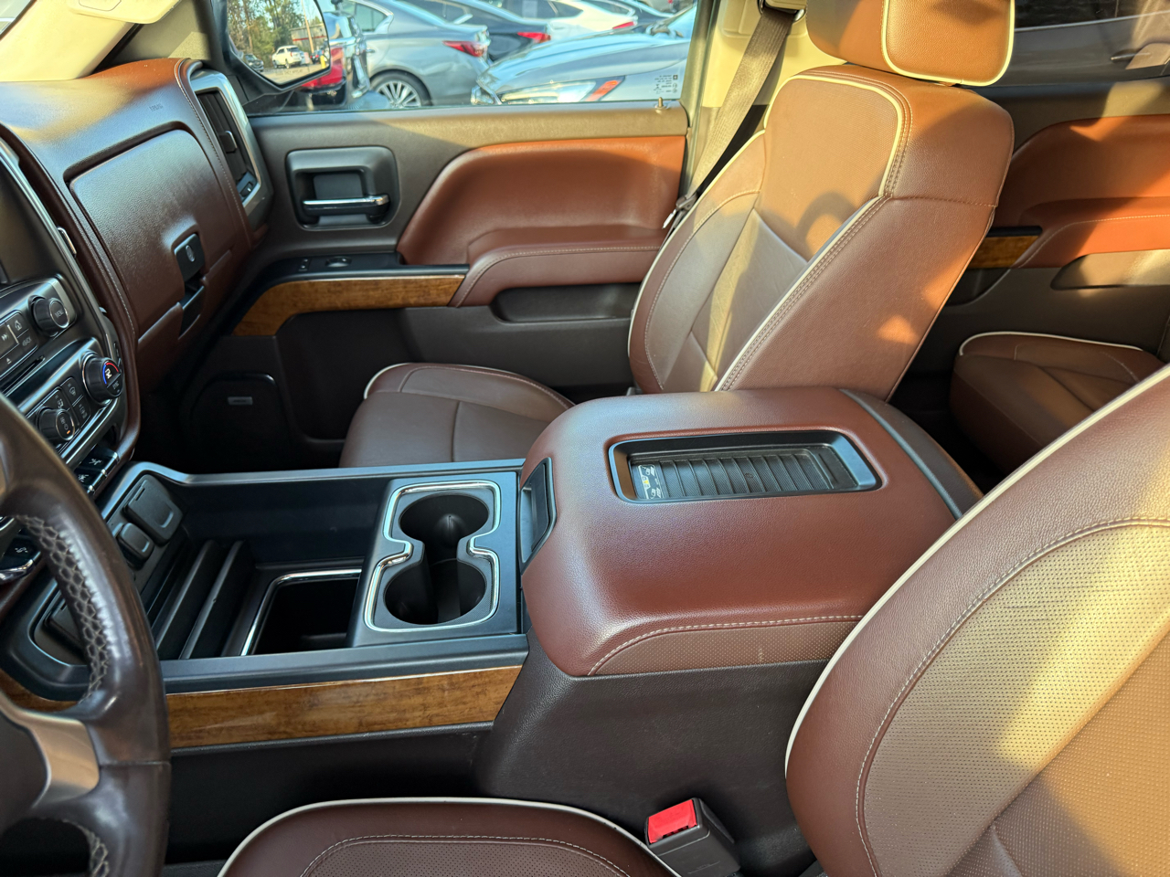 Chevrolet Silverado 1500 High Country Crew Cab Long Box 2WD 2016