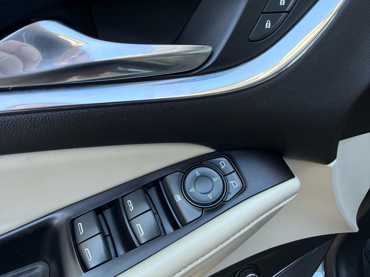 Buick Enclave Essence FWD 2019