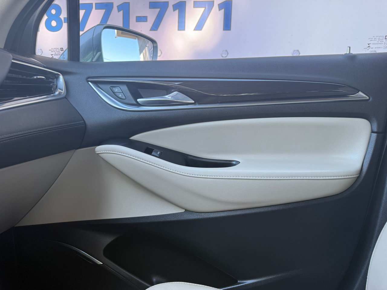 Buick Enclave Essence FWD 2019