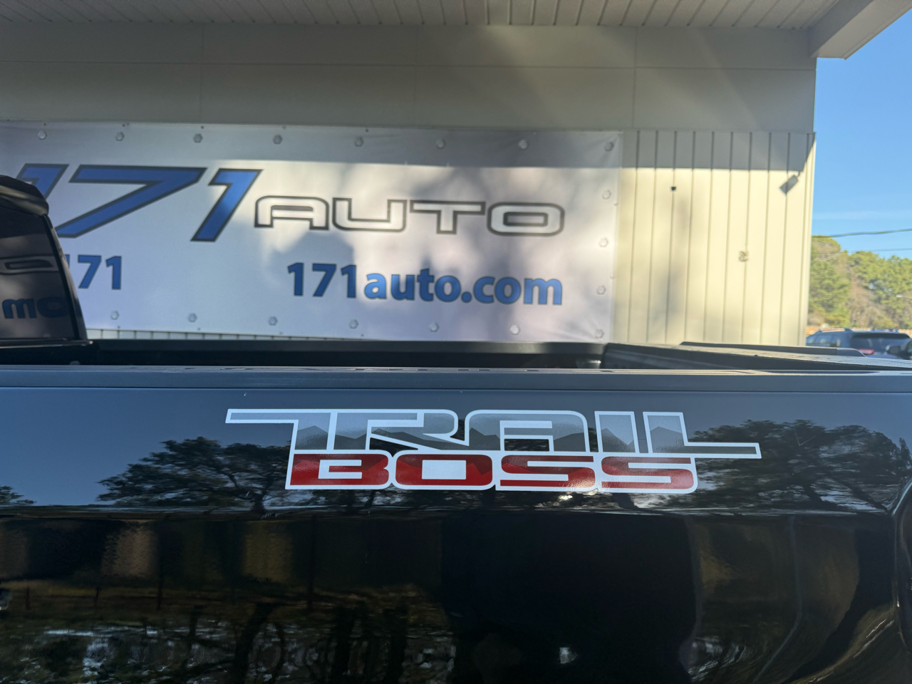 Chevrolet Silverado 1500 LT Trail Boss Crew Cab 4WD 2021