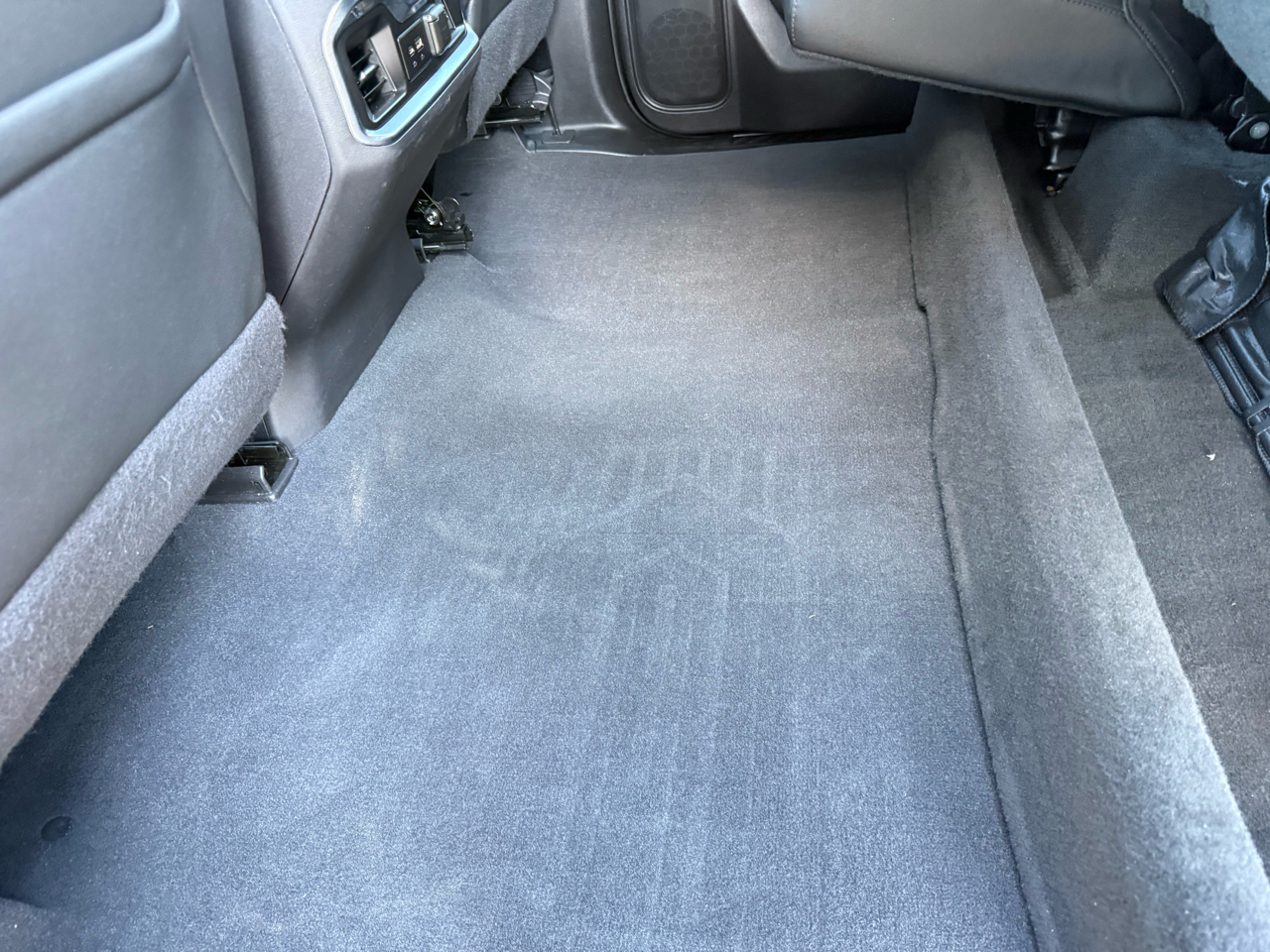 Chevrolet Silverado 1500 LTZ Crew Cab 4WD 2021