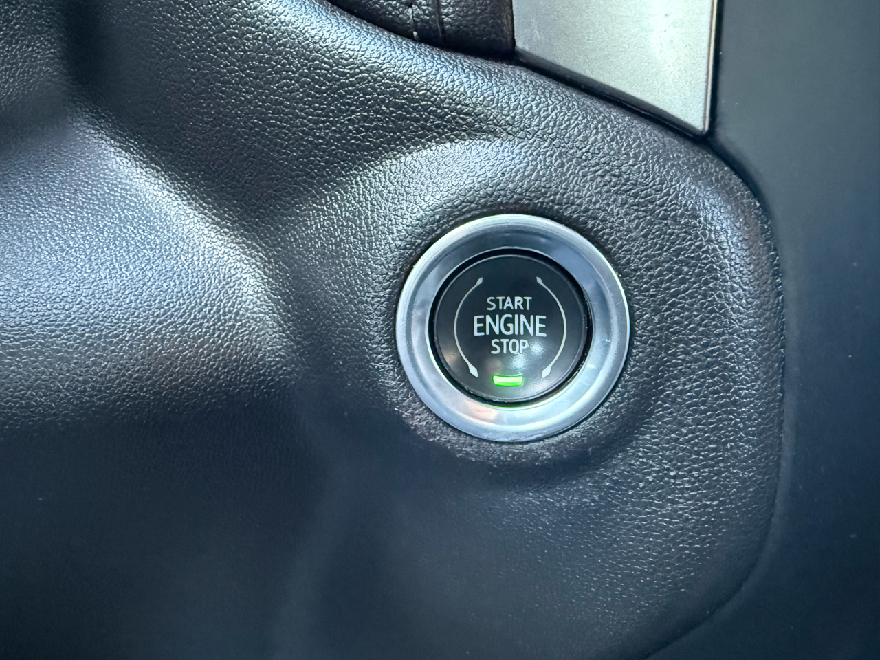 Chevrolet Silverado 1500 LTZ Crew Cab 4WD 2021