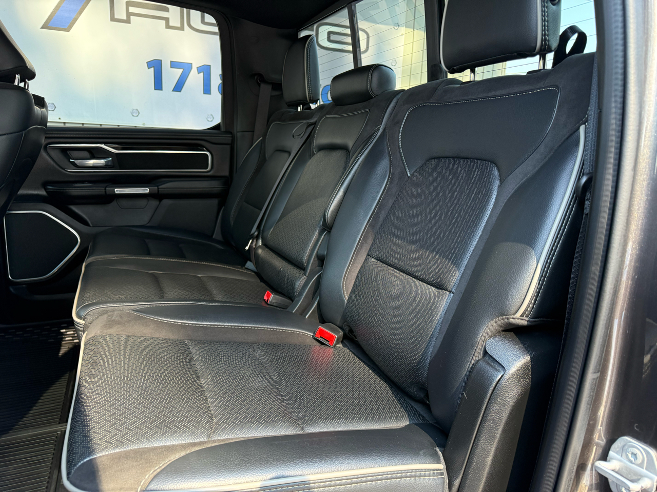 RAM 1500 Laramie Crew Cab LWB 4WD 2022