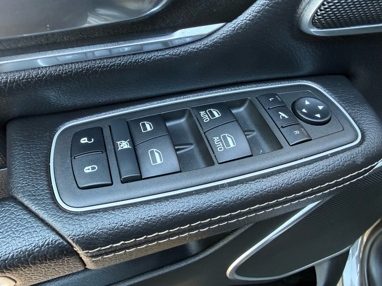 RAM 1500 Laramie Crew Cab LWB 4WD 2022