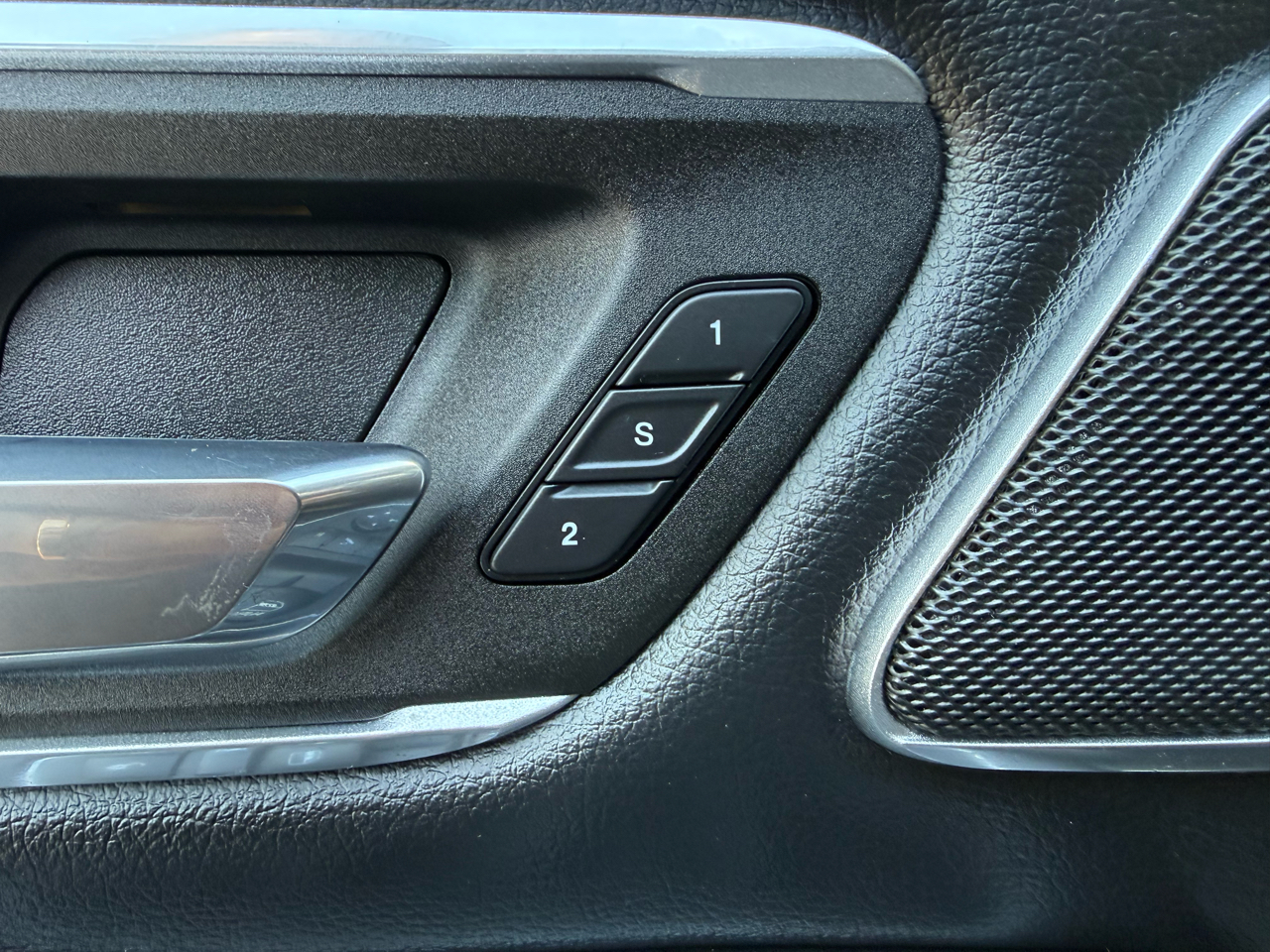 RAM 1500 Laramie Crew Cab LWB 4WD 2022