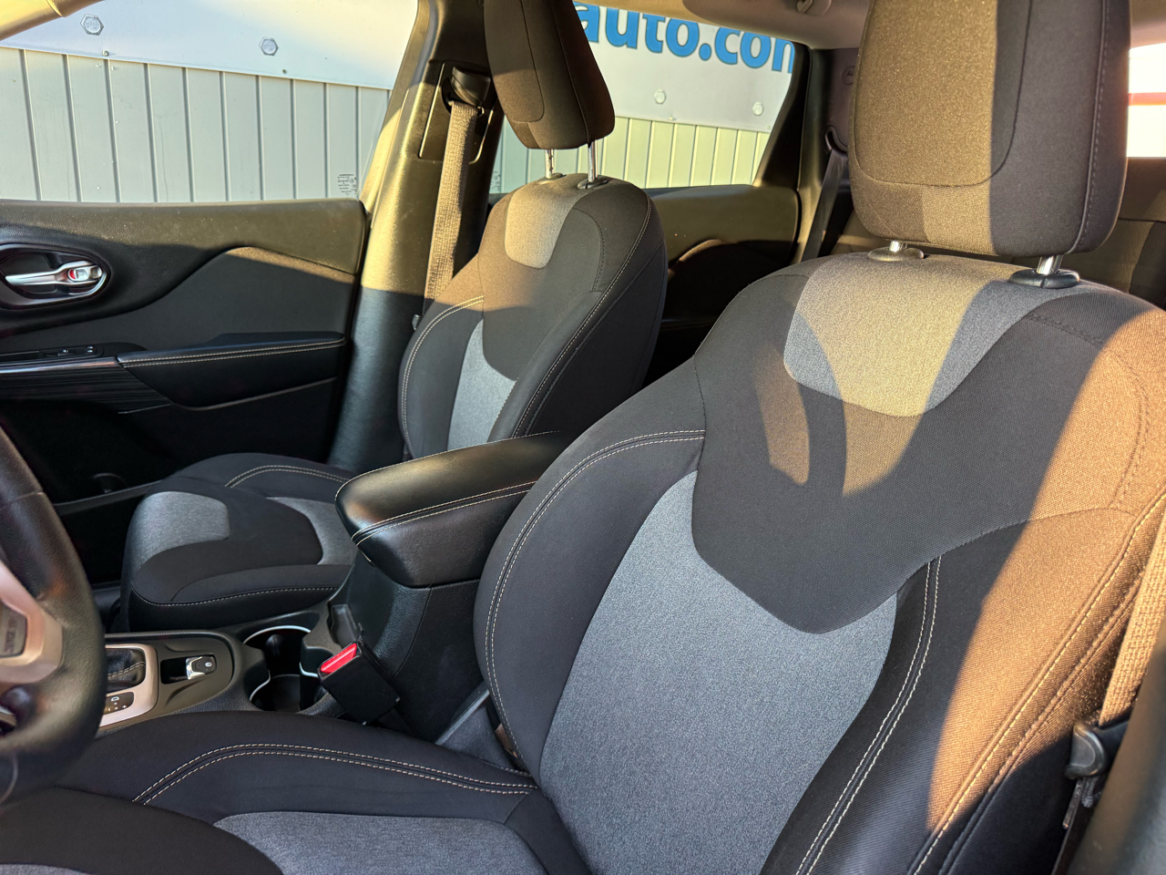 Jeep Cherokee Sport FWD 2014