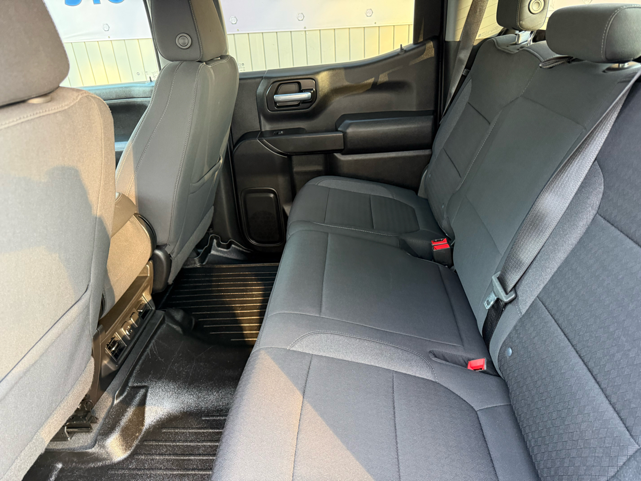 Chevrolet Silverado 1500 Limited LT Crew Cab 4WD 2022