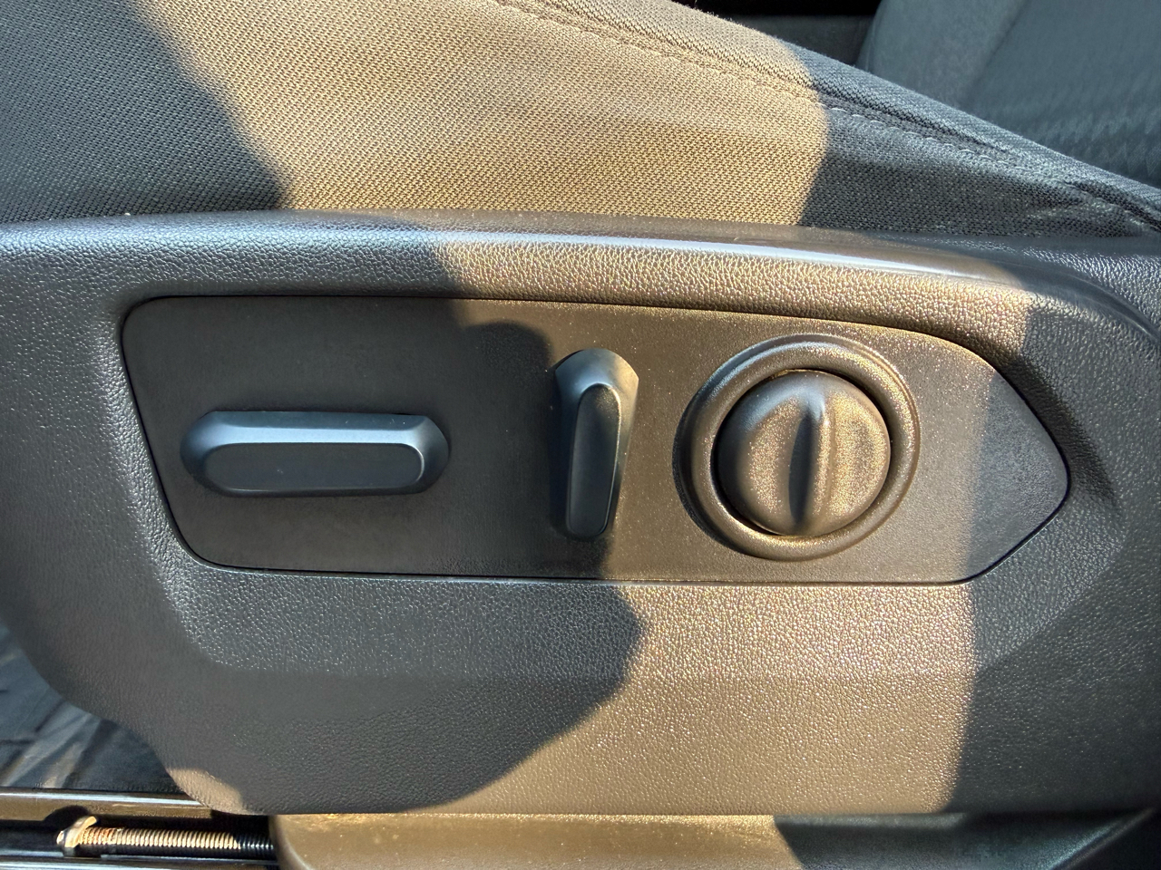 Chevrolet Silverado 1500 Limited LT Crew Cab 4WD 2022