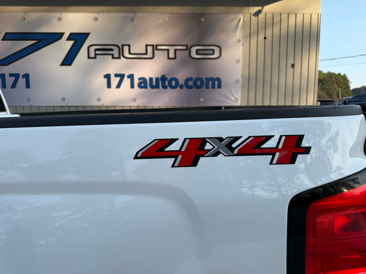 Chevrolet Silverado 1500 Work Truck Crew Cab Long Box 4WD 2018