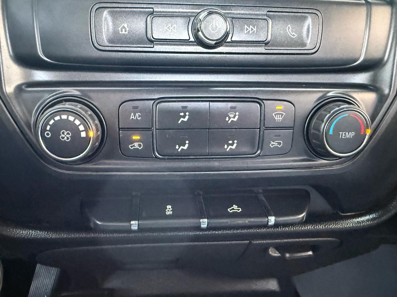 Chevrolet Silverado 1500 Work Truck Crew Cab Long Box 4WD 2018