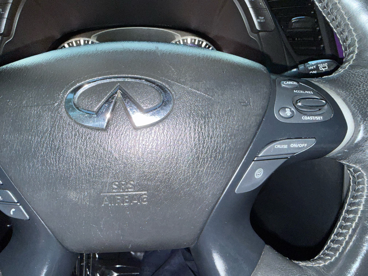 Infiniti QX60 PURE 2020