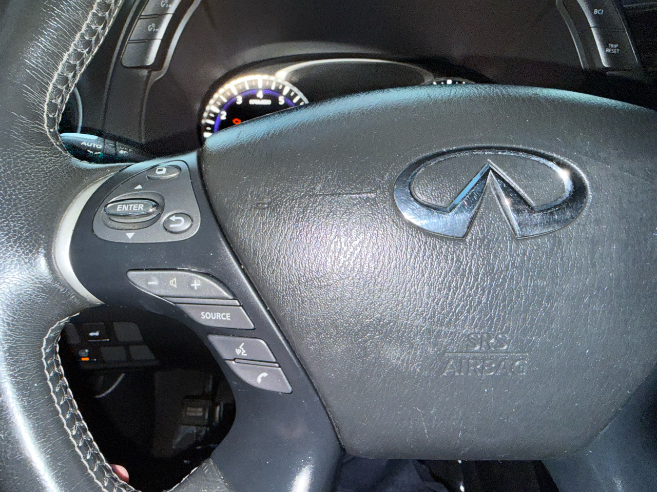 Infiniti QX60 PURE 2020