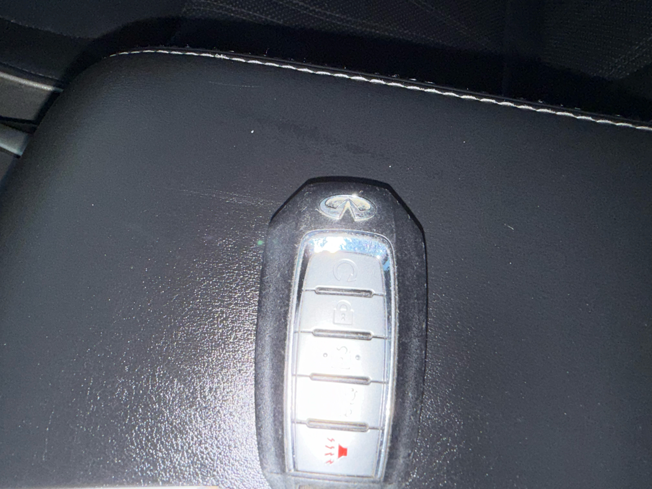 Infiniti QX60 PURE 2020