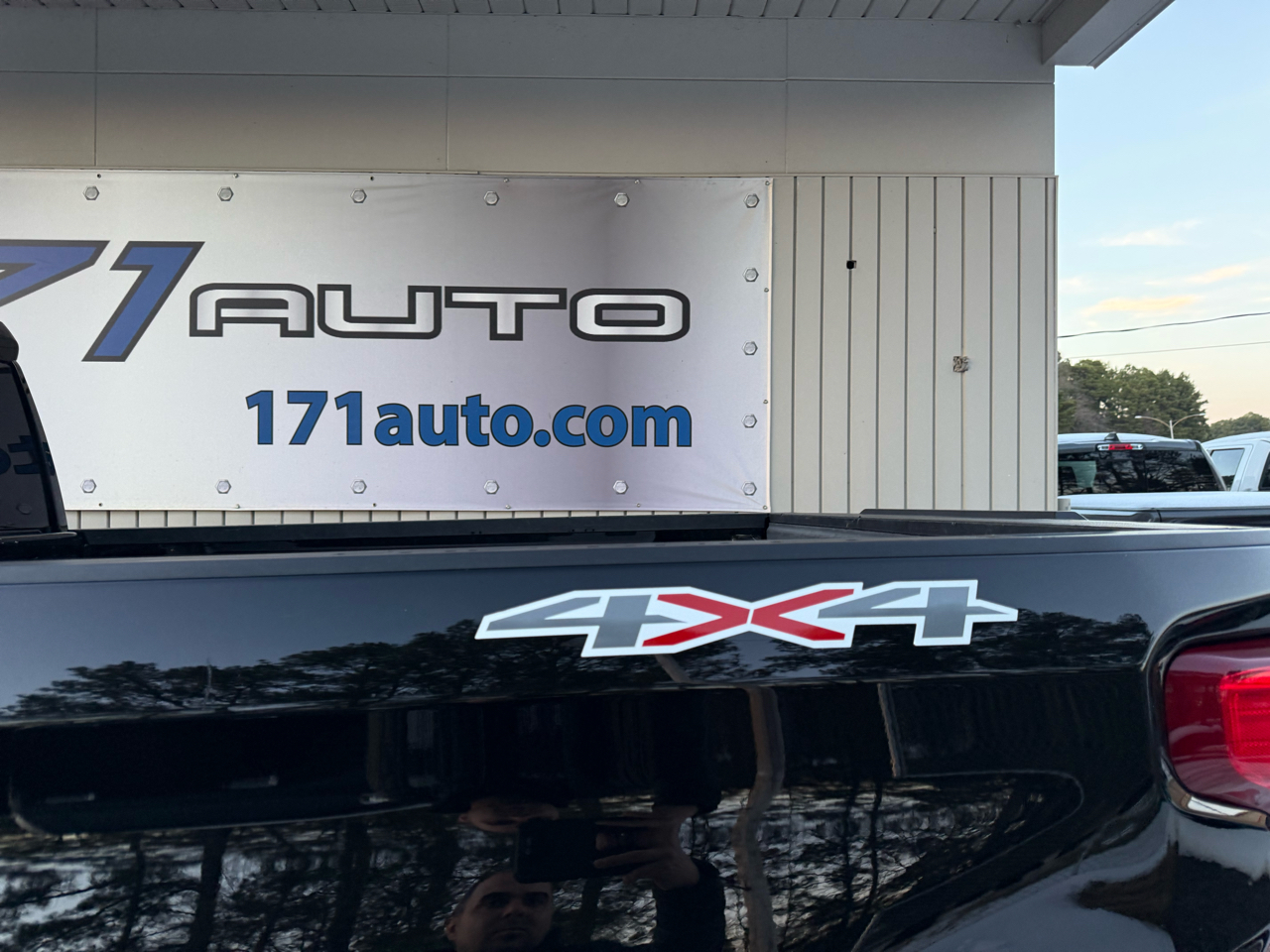 Chevrolet Silverado 1500 Custom Crew Cab 4WD 2022