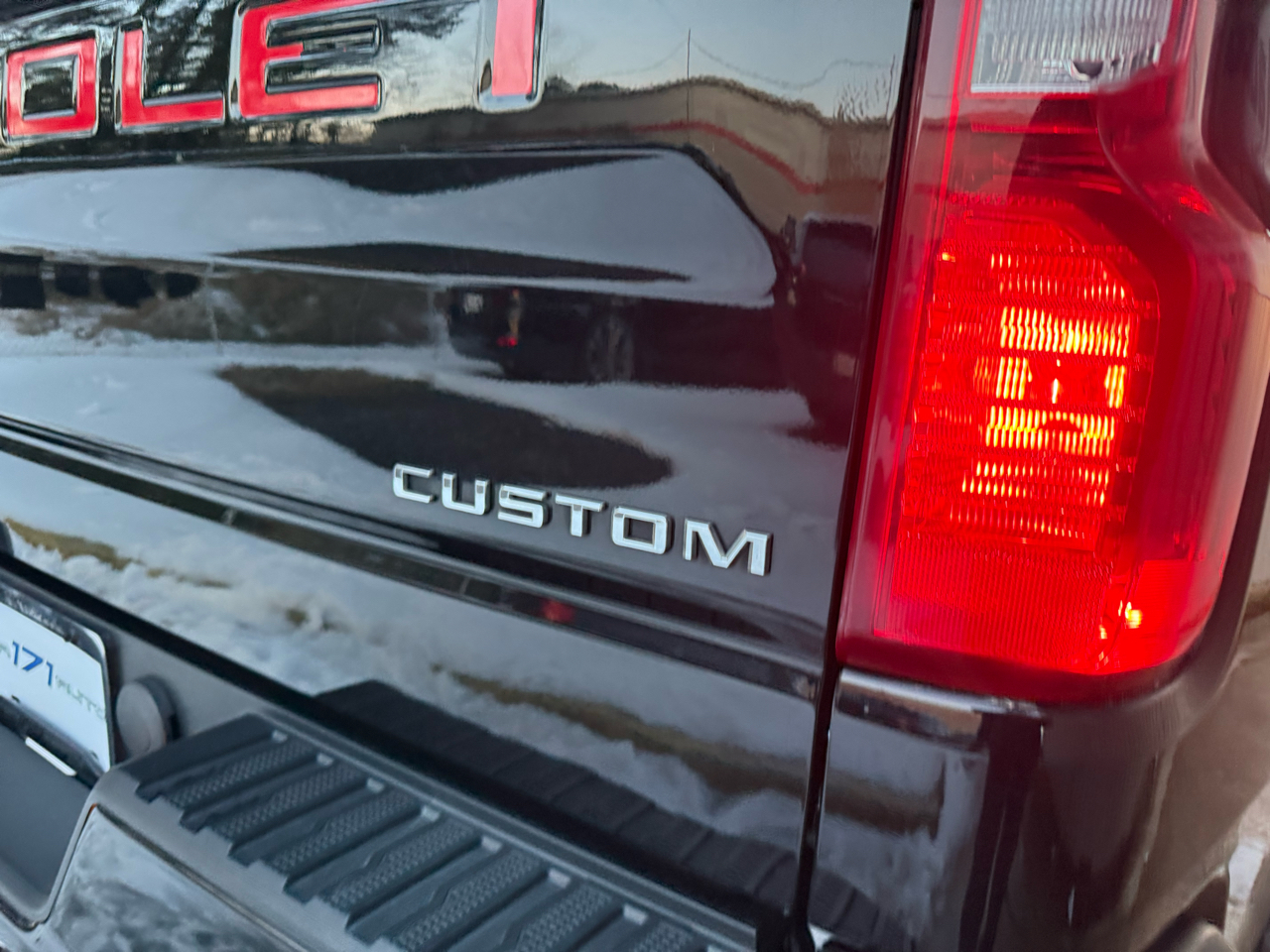 Chevrolet Silverado 1500 Custom Crew Cab 4WD 2022