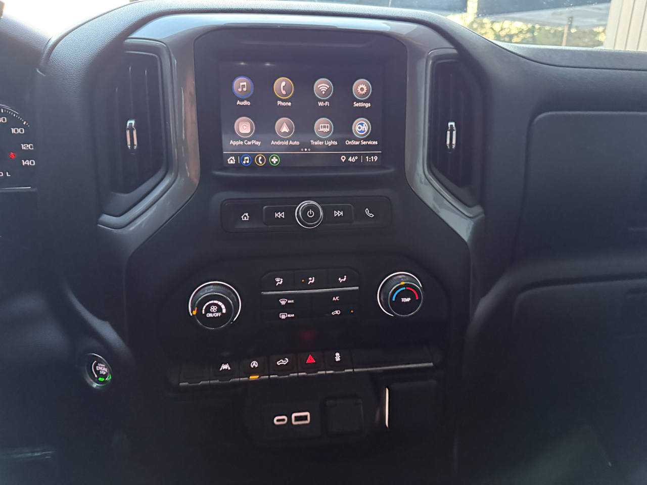 Chevrolet Silverado 1500 Custom Crew Cab 4WD 2022